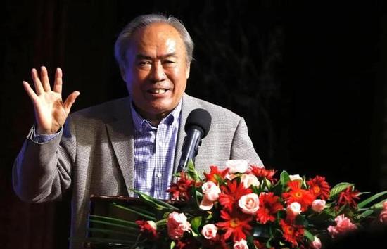 很高兴见到你朋友